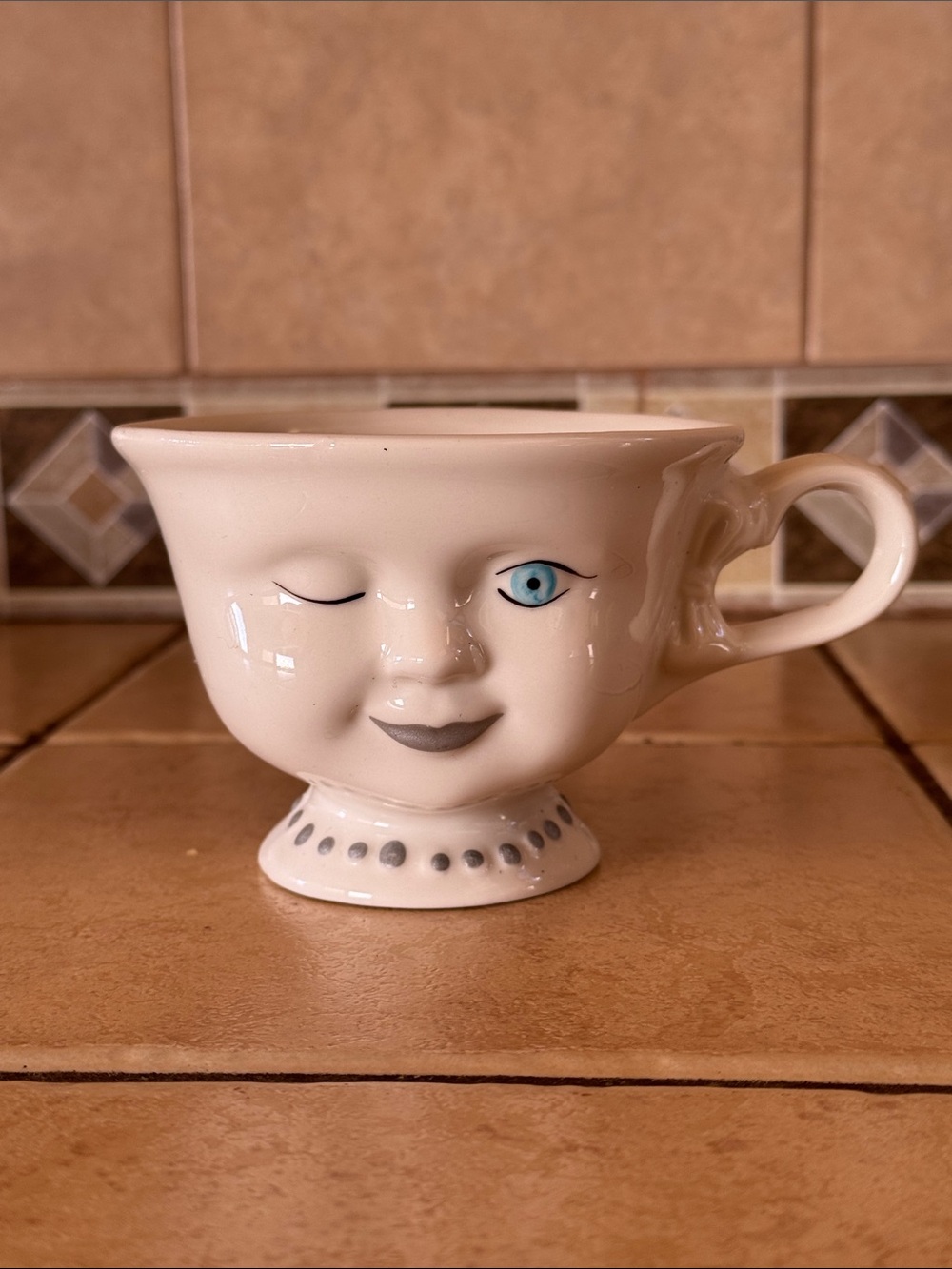 Winking Face Ceramic Cup in Cream with Blue Eye Baylis shots cup  vintage women